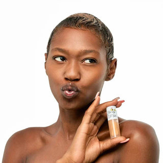 Apieu Honey & Milk Lip Oil in Mint flavor, 5g, featuring a clear tube with a mint-green cap and applicator for soft, moisturized lips