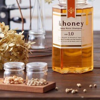 &HONEY	Vicrea &Honey Deep Moist Shampoo 450g