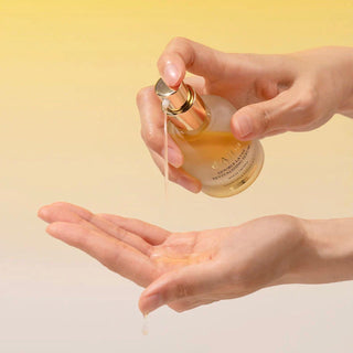D’ALBA White Truffle Double Layer Revitalizing Serum in 50ml bottle, showing the sleek packaging and serum layers.
