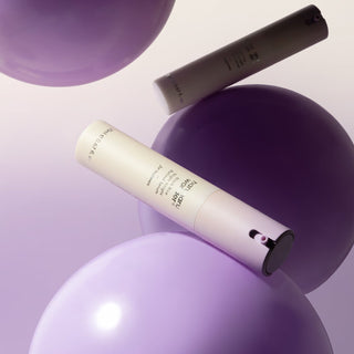 Haruharu Wonder Black Rice Night Knight Retinol Serum 20mL bottle, featuring dark packaging and dropper applicator for skincare.