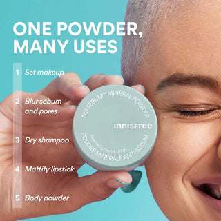 Innisfree No Sebum Mineral Powder 5g in a clear compact, with a smooth, matte finish for shine control and oil absorption.
