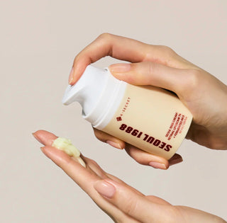 KSECRET Seoul 1988 Cream with retinal liposome 1% and fermented rice, 50mL jar, showing smooth cream texture in a glass jar.