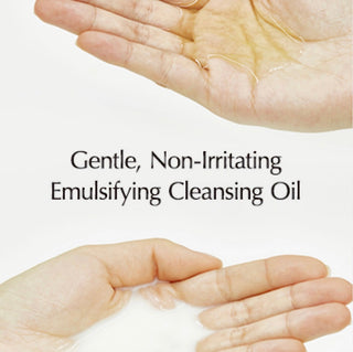ma:nyo Herb Green Cleansing Oil in a 200mL bottle, featuring a clear pump dispenser and herbal green label on the packaging