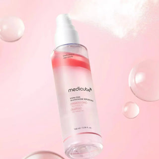 Medicube PDRN Pink Glutathione Serum Mist 100mL, a facial mist with pink formula and skin brightening ingredients.