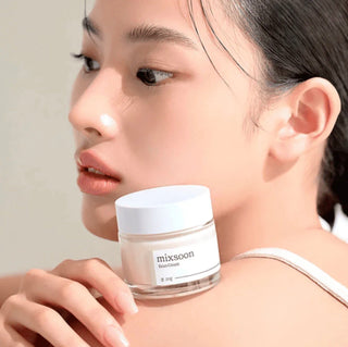 Mixsoon Bean Cream moisturizer in a jar, showcasing its smooth texture and clean packaging for nourishing skin.
