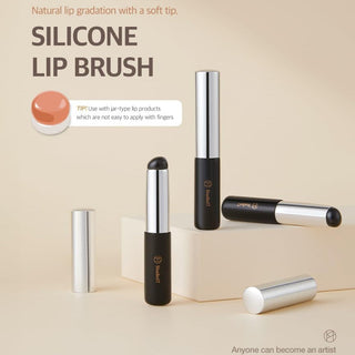 Studio 17 silicone lip brush for precise makeup application, featuring a soft, flexible silicone tip and ergonomic handle.