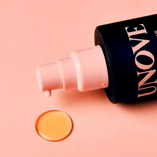 Unove Silk Oil Essence 70ml bottle with sleek packaging, showcasing nourishing hair essence for shiny, silky hair.