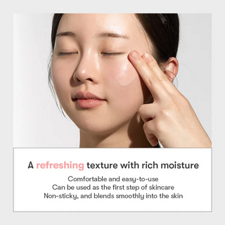 VT Cosmetics Collagen Pink Reedle Shot 300 ampoule in a clear bottle with pink label, designed for skincare and anti-aging.